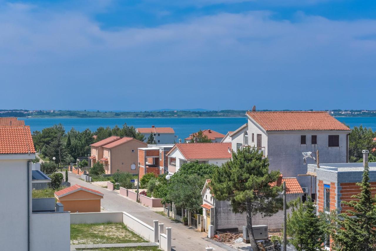 Apartments Sandrina Vrsi Ngoại thất bức ảnh